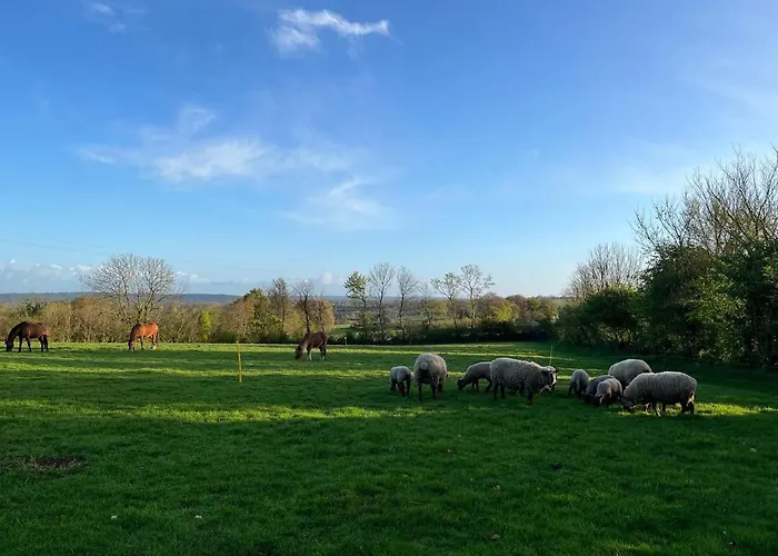 Holiday home De La Tourelle Grosville