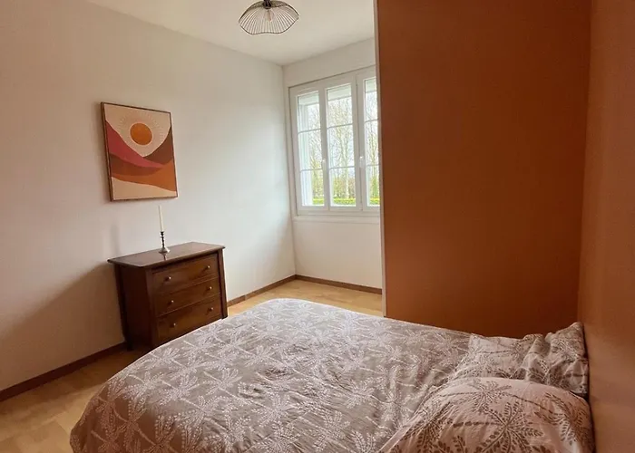 Holiday home De La Tourelle Grosville